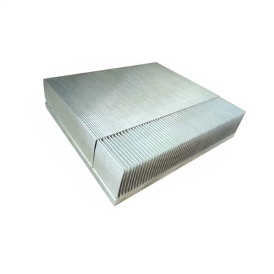 Großer Schälkühlkörper aus Aluminium für das Stromversorgungssystem